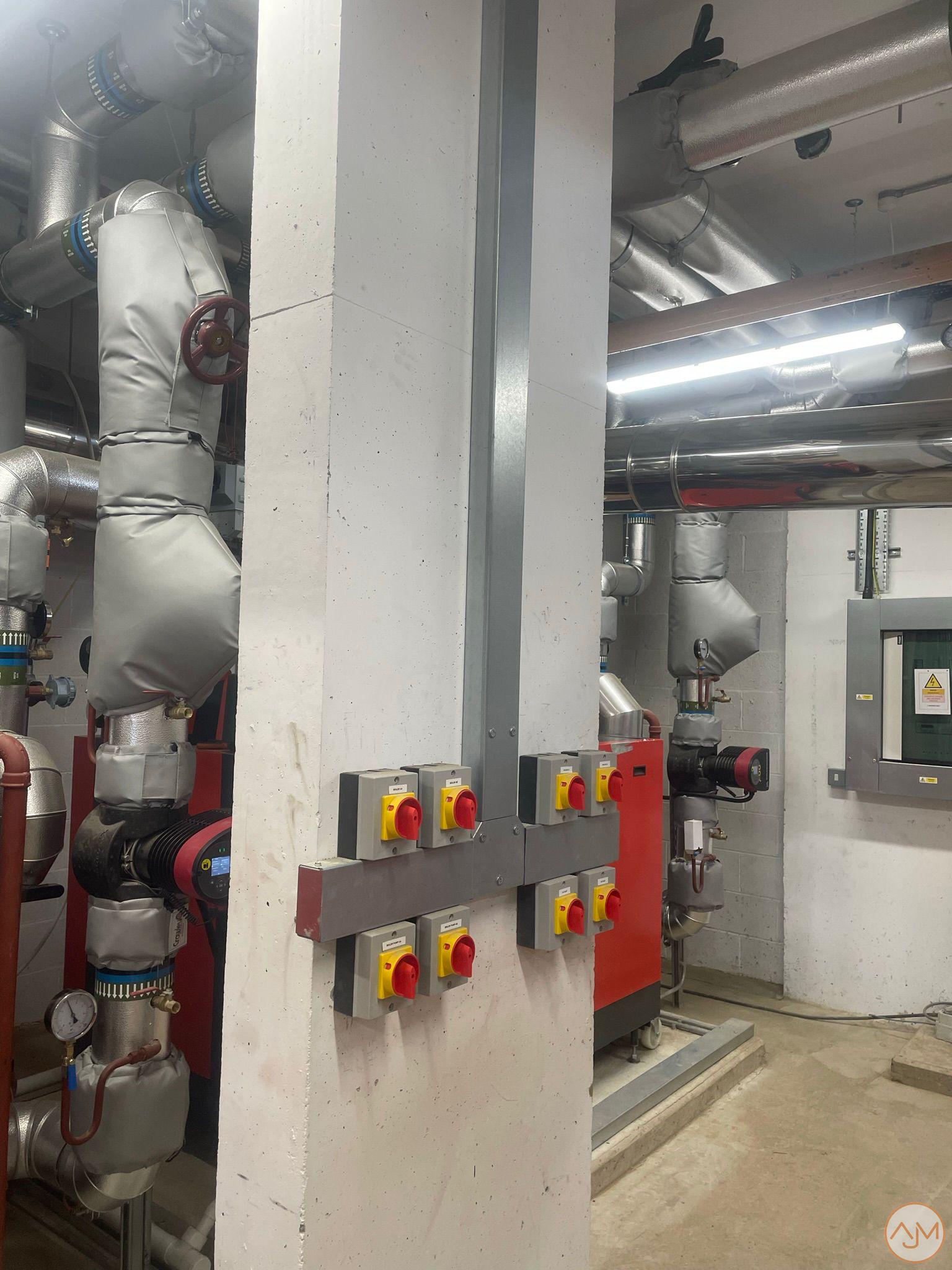 782c0564-1317-434c-b563-d56459f42df9